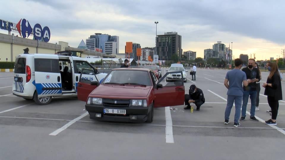 <p>Sonra da polisi aradım, onlar geldi. Kimin bıraktığını bilmiyorum" dedi.</p>
