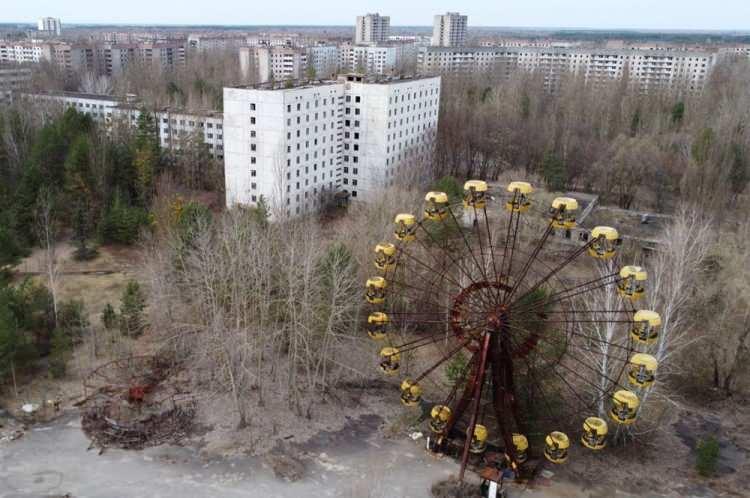 <p>1986 yılında kaza sonucu patlayarak binlerce insanın ölümüne neden olan Çernobil Nükleer Santrali'nde 35 yıl sonra beklenmedik bir sorun meydana geldi. Uzmanlar bununla nasıl başa çıkacaklarını henüz bilmiyor.</p>

<p> </p>
