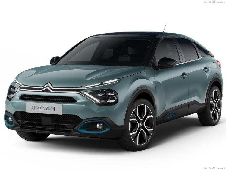 <p>Citroen'in Avrupa pazarında sattığı y&uuml;zde 100 elektrikli C4 s&uuml;r&uuml;m&uuml; de bu yılın sonlarına doğru T&uuml;rkiye pazarında satışa sunulacak.</p>
