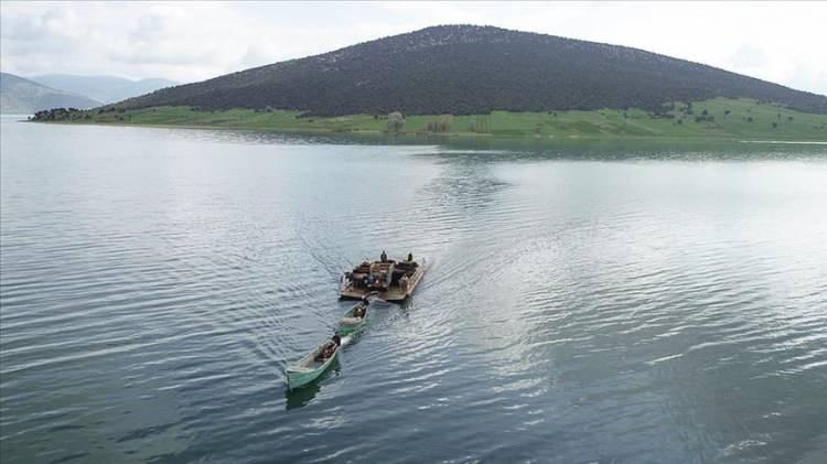<p>Beyşehir Gölü içerisinde Türkiye'nin yerleşim yeri bulunan tek göl adası olan Mada'da şu ana kadar hiç koronavirüs vakası görülmedi. </p>
