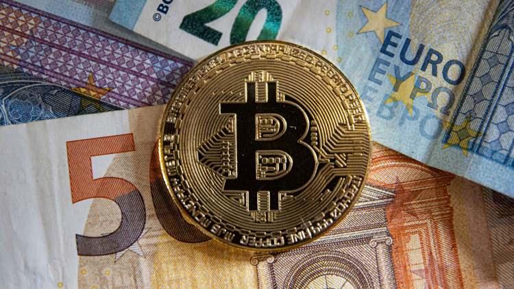 <p>Kripto para işine girmesinin tek sebebi seyahatlerde yaşadığı zorluklar değil elbette. 2013 yılında Bitcoin'in ürün sunumuyla karşılaşan Zhao, kripto para fikrinin kendisine ilk andan itibaren çok çekici geldiğini belirtiyor.</p>