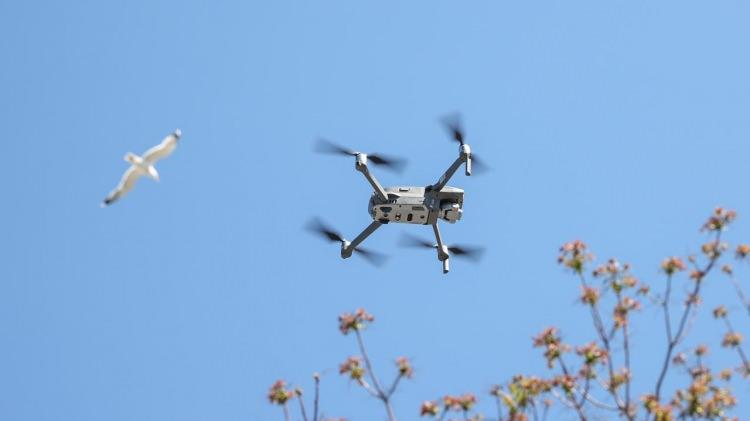<p>Fatih`te, Trafik Şube Müdürlüğü ekiplerince drone destekli denetim yapıldı.</p>
