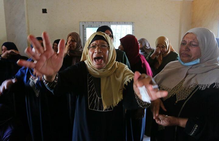 <p>İsrail ordusunun hava saldırılarında Filistin Sağlık Bakanlığına göre 10'u çocuk, 1'i kadın 28 Filistinli hayatını kaybetti, 152 kişi ise yaralandı.</p>