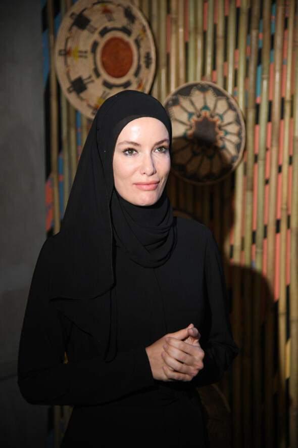 <p><span style="color:#800080"><strong>GAMZE ÖZÇELİK</strong></span></p>
<p>المسجد_الأقصى la Galibe illAllah</p>