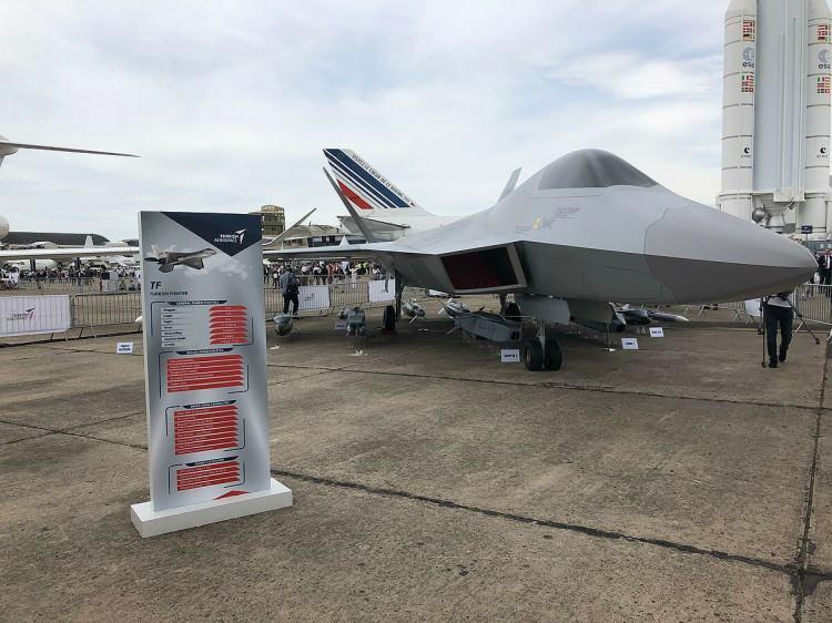 <p>Türkiye'nin, Rusya'dan S-400'leri alması sonrası ABD'nin F-35 programından çıkarılmasının ardından uzun süre 'Türkiye'nin yeni uçağı ne olacak?' sorusu gündeme getirilmişti.</p>
<p> </p>