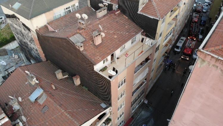 <p>Türkel, 9 binanın geçmişte, deprem yönetmeliğinden önce yapılan eski binalar olduğunu ifade ederek, "En güzeli bunların yerinde dönüştürülmesi." dedi.</p>
