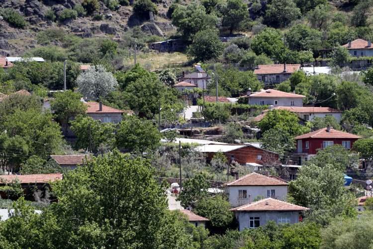 <p>İl Sağlık Müdürlüğü verilerine göre, Çanakkale'de 33 köyde şu ana kadar koronavirüs vakasına rastlanmadı.</p>

<p> </p>
