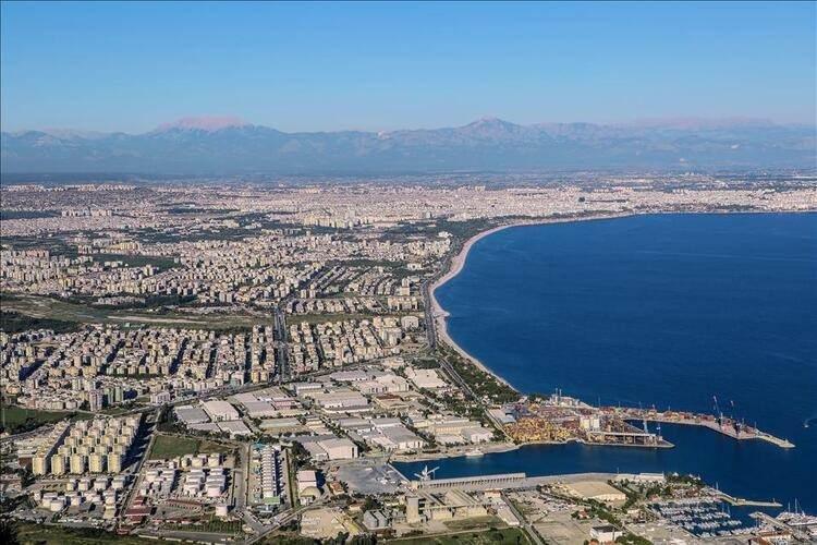 <p><strong>Antalya</strong></p>
<p>Nisan 2021 Konut Satış Adedi: 4.429</p>
<p>Toplam Satış İçinde Payı (%): 5</p>
<p>Ortalama Metrekare Satış Fiyatı (TL/m2): 3.829</p>
<p>Ortalama Fiyat (TL): 435.125</p>
<p>Yıllık Değer Değişimi (%): 48,8</p>
<p>.</p>