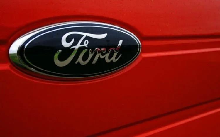 <p> Ford da 13 bin 296 satışla üçüncü sırada yer aldı.</p>
