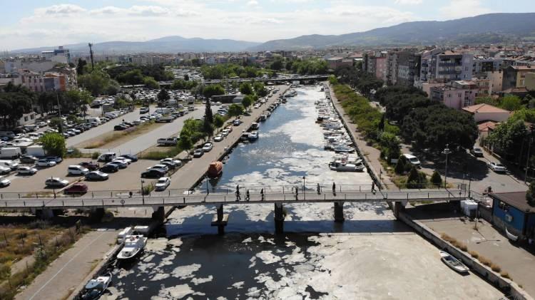 <p>Balık gelmiyor, üzerine temizlediğimiz zaman birkaç balık geliyor ama ondan sonra yine kesiliyor. </p>