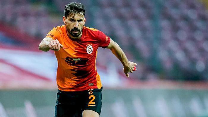 <p>ŞENER ÖZBAYRAKLI</p>
