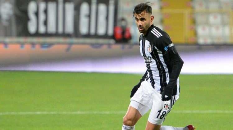 <p>GHEZZAL - BEŞİKTAŞ</p>
<p>12 MİLYON AVRO</p>