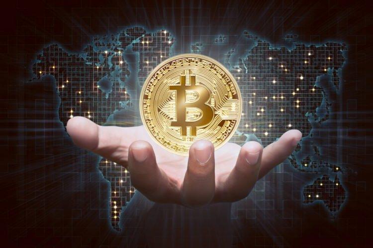 <p>Kripto para piyasalarında geçen hafta sonunda yeniden üçüncü sıraya yükselen Tether de 1.00 dolar dolayında dalgalandığı son 24 saatte yüzde 0.06 geriledi. Birimin haftalık kaybı yüzde 0.05 ve piyasa hacmi de 61 milyar dolar düzeyindeydi.</p>

<p>Kripto para piyasalarının en büyük 100 biriminden 46 birimin değeri son 24 saatte düşerken, ilk 10 birimden yedi tanesi de düşenler arasındaydı.</p>
