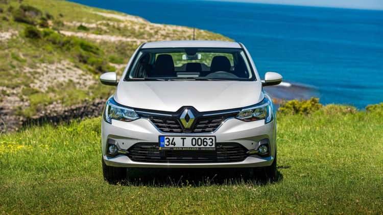 <p>Renault Symbol modelinin yerini alacak Taliant’ı hedef pazarlar arasında ilk kez Türk tüketicisinin beğenisine sunuyor. </p>
