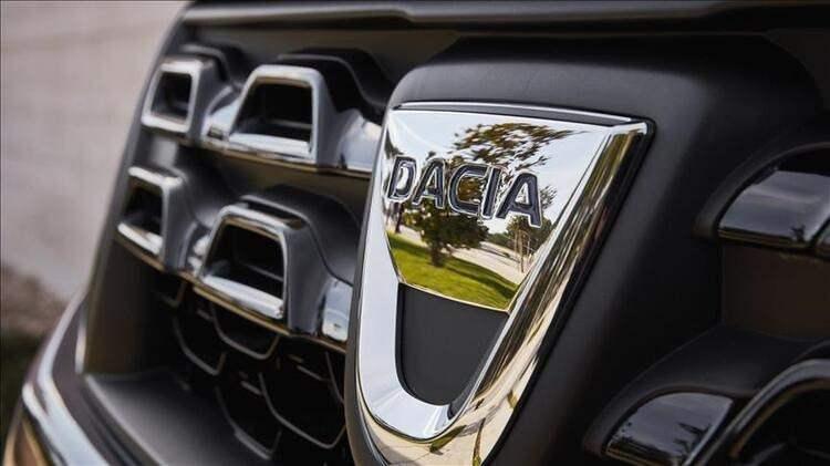 <p><strong>DACIA </strong></p>

<p>2012 model Dacia Logan 50 bin liranın altında fiyatlara da var, 123 bin liraya da! Farklı fiyat seçenekleriyle birçok seçenek sunan Dacia Logan'lara da bakabilirsiniz.</p>
