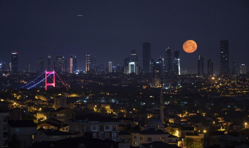 <p>İstanbul</p>
