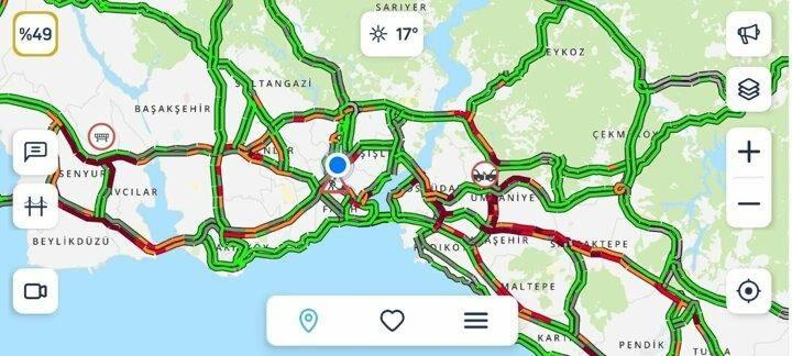 <p>Anadolu Yakası’nda TEM otoyolunda Sultanbeyli-Çamlıca gişeler arası her iki yönde de yoğun trafik gözleniyor. D-100 kara yolunun bazı bölgelerinde yoğunluk artıyor.</p>
