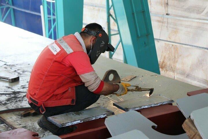 <p> Sürücülerin kış şartlarında çektiği zorluklar tamamen ortadan kalmış olacak ve bölge ciddi bir projeye kavuşacaktır. İtme-sürme tekniği çok zor bir proje olup yatay ve düşey kulpları olduğundan dolayı böyle bir projenin bölgede yapılmış olması teknik açıdan bölgeye de ciddi bir kazanım sağlayacaktır. </p>
