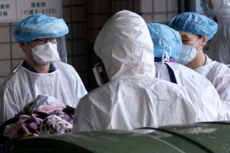 <p><strong>TAYVAN</strong></p>

<p>Toplam vaka sayısı: 4 bin 300&rsquo;&uuml;n &uuml;zerinde</p>

<p>Toplam can kaybı: En az 23</p>

<p>Aşılama: N&uuml;fusun y&uuml;zde 0.14&rsquo;&uuml; en az bir doz aşı oldu.</p>
