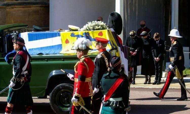 <p><strong>Prens Harry, 9 Nisan sabahı İngiltere’de Windsor Kalesinde vefat etti. California'da yaşayan Harry, Edinburgh Dükü'nün cenazesi için Britanya'ya geri dönmüştü.</strong></p>
<p> </p>