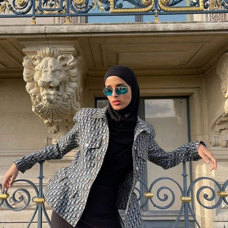 <p><strong>Mohamed, yeni göreviyle ilgili Norveç televizyonu NRK'ye yaptığı açıklamada "Kendi hikayelerini anlatmasına ve düşüncülerini ifade etmesine izin verilmeyenleri öne çıkarmak istiyorum. Bu görevi üstlenmek ve başkalarına konuşma imkanı sunmak büyük bir onur" dedi.</strong></p>
<p> </p>