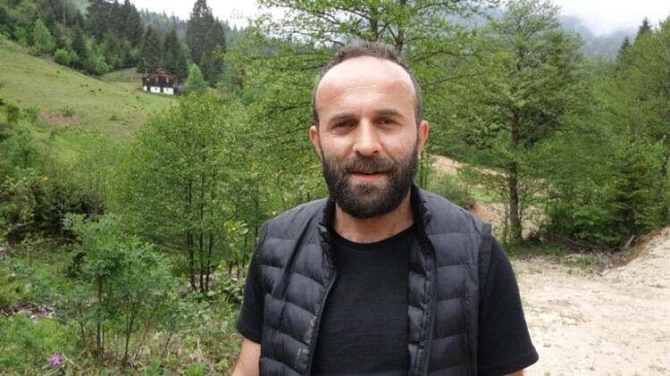 <p>Yayla ve mezra evlerimize kadar gelip kapı ve pencereleri kırıyor ve yiyecek arıyorlar. Birçok kişinin hayvanlarına saldırılıyor, zarar veriyorlar.</p>

<p> </p>
