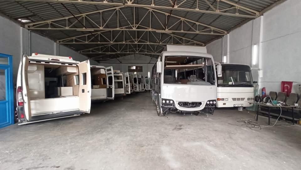 <p>30’a yakın aracımız kaldı. Bunlar bittikten sonra yeni siparişleri almaya başlayacağız. </p>