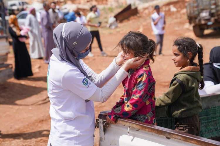 <p>Zeynep Gamze Özçelik paylaşıma "Tüm karanlıklara rağmen yaşadığım bu aşk ve oğlum, her gün heyecanla ayağa kalma sebebim ♥️ Elhamdulillah" notunu düştü. </p>
