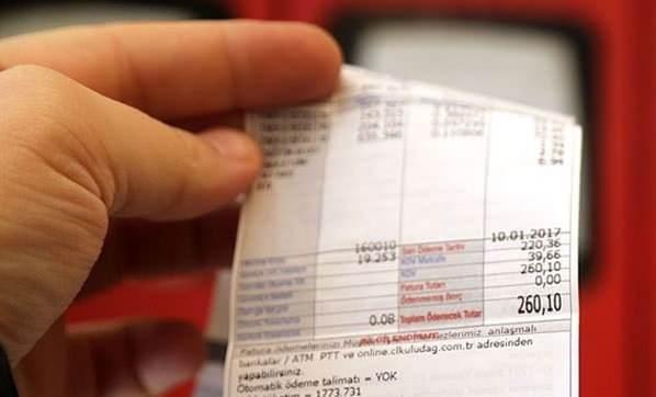 <p>Buna göre, piyasa işletmecisinin işletim faaliyetleri çerçevesinde tek sunucu statüsünde sağladığı hizmetler kapsamında ihtiyaç duyduğu gelir, sistem kullanıcıları veya piyasa katılımcılarından piyasa işletim ücreti olarak karşılanacak.</p>

<p> </p>
