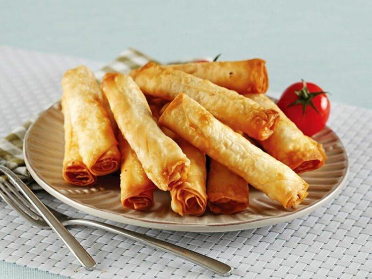 <p><strong>Sigara Börek: </strong>230 kalori (fırında)</p>