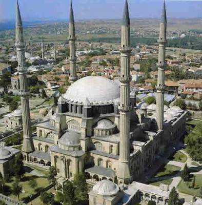 <p><strong>Edirne</strong><br />
<br />
406 cami</p>
