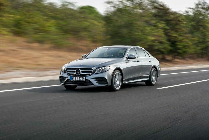 <p>Mercedes-Benz E-Serisi Sedan otomobil sahibi olmak isteyen müşteriler için Mercedes-Benz Finansal Hizmetler, Haziran ayına özel, 500.000 TL’ye, 12 ay, yüzde 1,50 faiz oranı fırsatı sunuyor. Mercedes-Benz A-Serisi Sedan için ise bu aya özel 280.000 TL, 12 ay, yüzde 1,50 faizli kredi imkanı sunuluyor. Mercedes-Benz CLA’da ise 305.000 TL için, 12 ay vadeli, yüzde 1,50 faizli kredi imkanı sunuluyor.</p>
