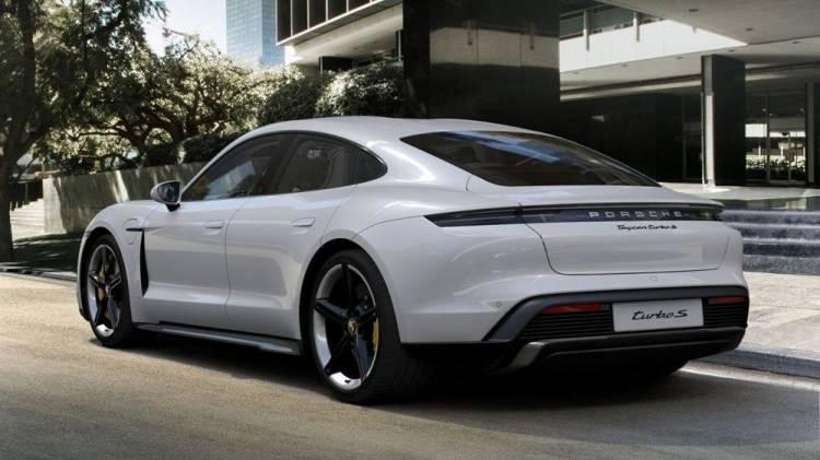 <p><strong>PORSCHE </strong>- 305 adet satıldı</p>

<p>En çok satan modeli Taycan: 201 adet</p>
