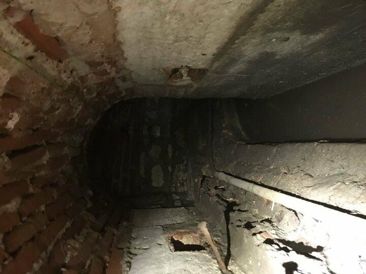 <p>3 yıl süren çalışmada 285 yer altı yapısı incelendi. Çalışmada, yüzyıllarca İstanbul'un su ihtiyacını karşılayan sarnıçların metruk halde olduğu ortaya çıkarıldı.</p>

<p> </p>
