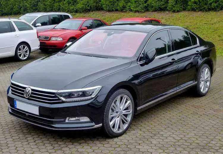 <p><strong>Passat yeniden lider oldu</strong></p>
<p>Geçen ayki ikinciliğin ardından VW Passat, 4 bin 468 satışla mayıs ayının en çok satılan modeli oldu.</p>