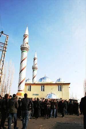 <p><strong>Iğdır</strong><br />
<br />
253 cami</p>
