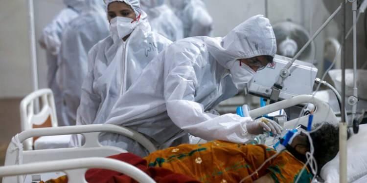 <p>Kovid-19'dan iyileşen hasta kara mantar nedeniyle hayatını kaybedebiliyor. Doktorlar ve sağlık yetkilileri, siyah mantar enfeksiyonlarını tedavi etmek için gerekli olan amfoterisin B antifungal ilacının eksikliği konusunda uyarıda bulunuyor.</p>

<p> </p>
