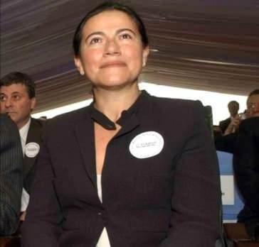 <p>Filiz Şahenk (54 yıl yaşında)</p>
<p>Doğuş Holding</p>
<p>2,2 Milyar $</p>