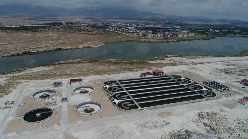 <p>Belediye Başkanı Emrah Özdemir, AA muhabirine, ileri biyolojik arıtma tesisinin inşaat çalışmalarının tamamlandığını ve bakteri üretmek için su alımlarına başlandığını söyledi.</p>
<p> </p>