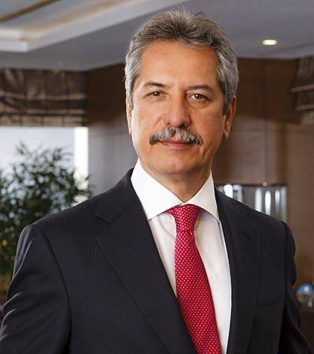 <p>Ahmet Çalık (63 yaşında)</p>
<p>Çalık Holding</p>
<p>1,5 Milyar $</p>