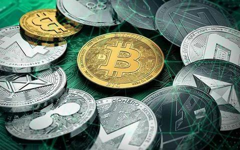 <p>Öte yandan 2 hafta önce ABD Merkez Bankası (Fed) Yönetim Kurulu Üyesi Lael Brainard, Fed'in merkez bankası dijital para birimi araştırmalarını hızlandırdığını bildirmişti. Son günlerde ülkelerin dijital para adımları arka arkaya gelirken Fed toplantısında kripto paralarla ilgili mesaj verilir mi merak konusu.</p>