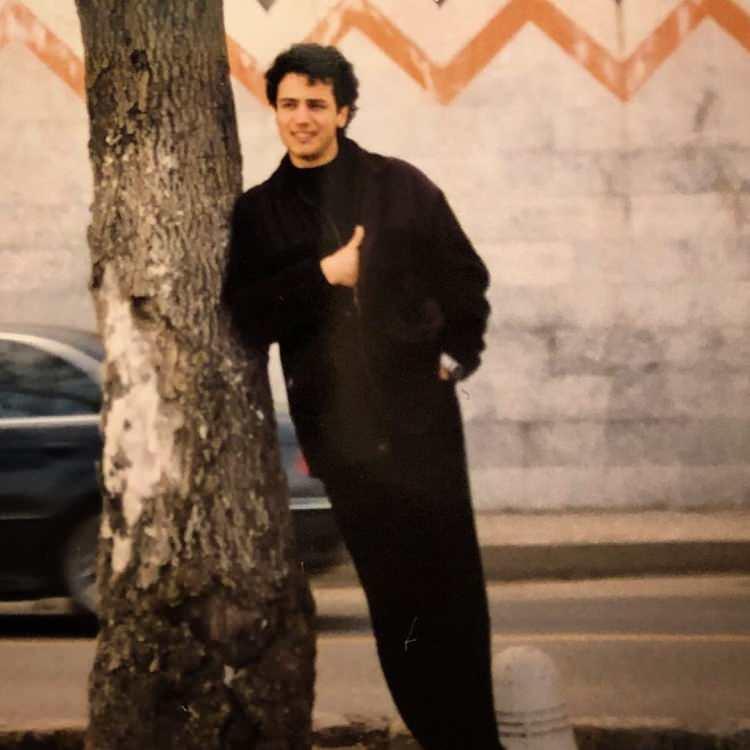 <p>Baran Akbulut, ayrıca sosyal medya hesabından nostalji paylaşımıyla da adından s&ouml;z ettirmişti.&nbsp;</p>
