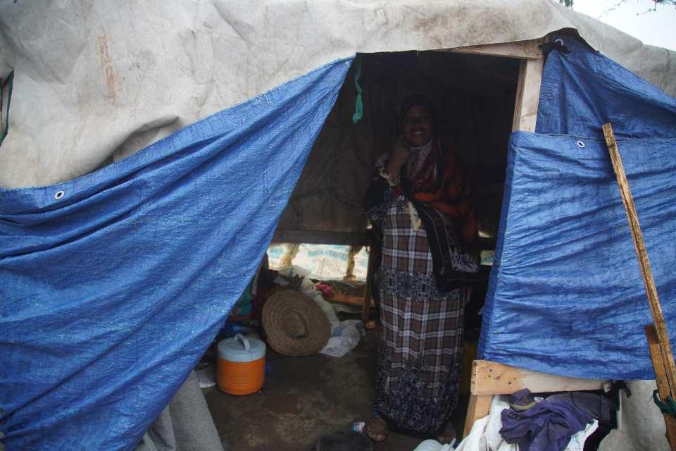 <p>Yemen'de 7 yıldır süren çatışmalarda 233 bin kişi yaşamını yitirdi. Dünyanın en fakir ülkeleri arasında yer alan Yemen'de iç savaş nedeniyle büyüyen insani kriz korkunç boyutlara ulaştı.</p>

<p> </p>
