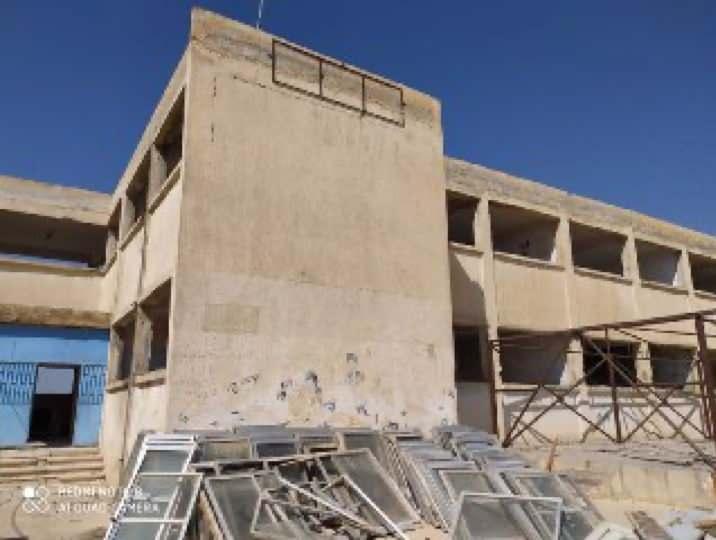 <p>Terör örgütünün işgalinde tuttuğu Tel Abyad ilçesinde, 4 yıl boyunca sözde askeri üs olarak kullanarak tahrip ettiği okullar ile bakımsız kalan 22 okul, Türkiye'nin desteği sayesinde tekrar hizmete girdi.<br />
 </p>

