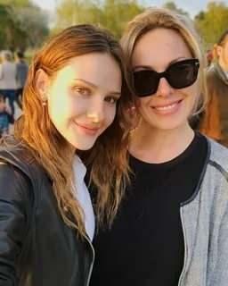 <p><strong>ALİNA BOZ</strong></p>
