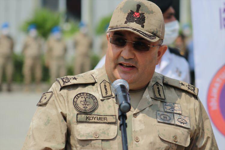 <p>Osmaniye Jandarma Komutanı Albay Zafer Tombul ise Türkiye Cumhuriyeti'nin geçmişte Kore, Kıbrıs, Bosna Hersek, Kosova, Irak, Afganistan ve Libya'da olduğu gibi Suriye'de de Türk Silahlı Kuvvetleri, jandarması ve polisi ile barışı desteklemeye devam edeceğini belirtti.</p>

<p> </p>
