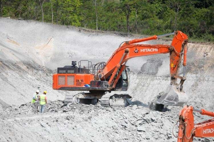 <p>Kuzey Marmara Otoyolu Kesim-8 kapsamında kanalla kesişen gergin eğik askılı köprünün kulelerinin, daimond şeklinde tasarlanması sayesinde kule temelleri bir noktada toplanarak kanalla en az etkileşimi sağlanacak.</p>