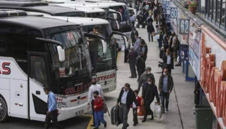 <p>Uçuş yasağı olduğu için mayıs ayında sadece 19 bin ziyaretçi geldi. Ocak-mayıs arasındaki 5 aylık dönemde Türkiye'ye gelen yabancı ziyaretçi sayısı yüzde 14.27 düşüşle 3 milyon 680 bin oldu.</p>

<p>​</p>
