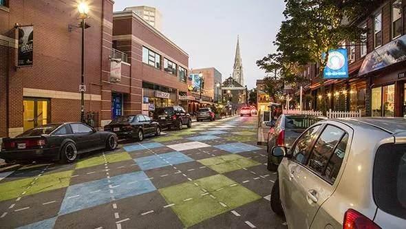 <p>46 Halifax, Kanada<br />
<br />
45 Cincinnati, OH, Birleþik Devletler<br />
<br />
44 Rotterdam, Hollanda</p>
