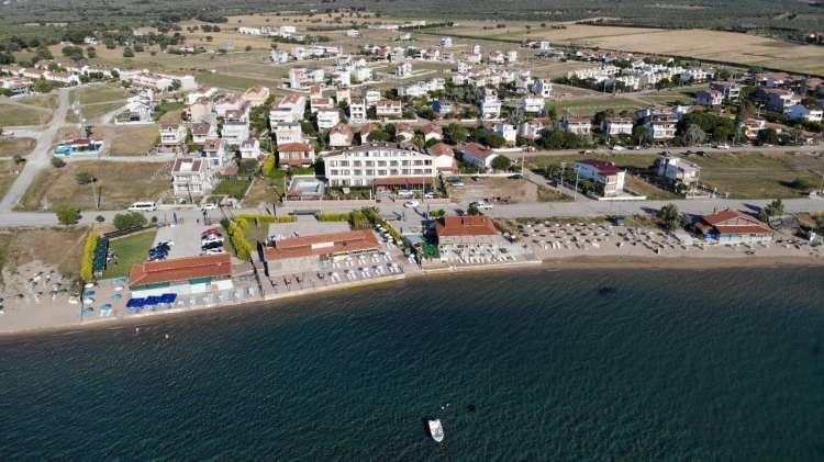 <p>Başta sosyal medya, kısa mesaj veya e-posta gibi mecralardan ulaşan konaklama tekliflerine ilk etapta şüpheyle yaklaşılması, bu tekliflerdeki kurumsal logo, işaret ve telefon numaralarının doğruluğunun sorgulanması, mağduriyet yaşanmaması açısından önem taşıyor.</p>
